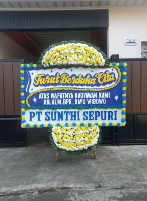 Papan Bunga Duka di Sinak
