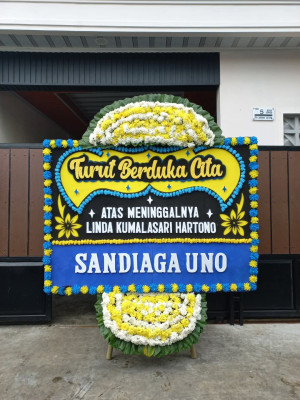 Papan Bunga Duka di Sinak